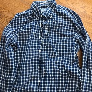 Medium GANT Ruger button up